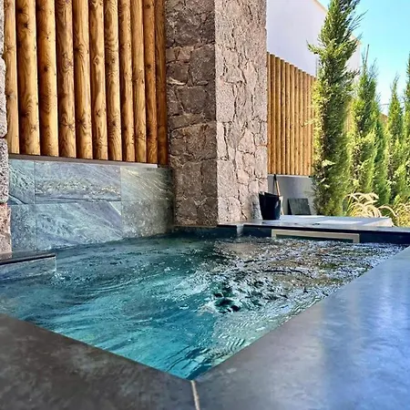 George's Soul アパート ポルト・ヘリ