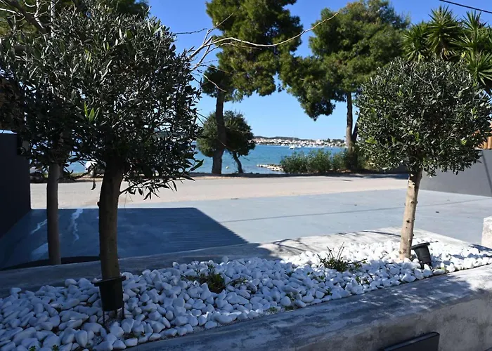 George's Soul Porto Cheli